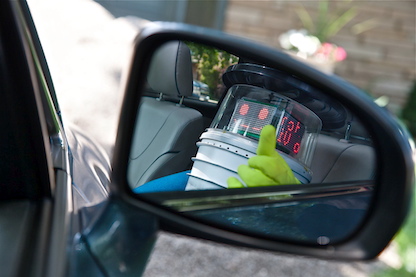 hitchBOT in autospiegel